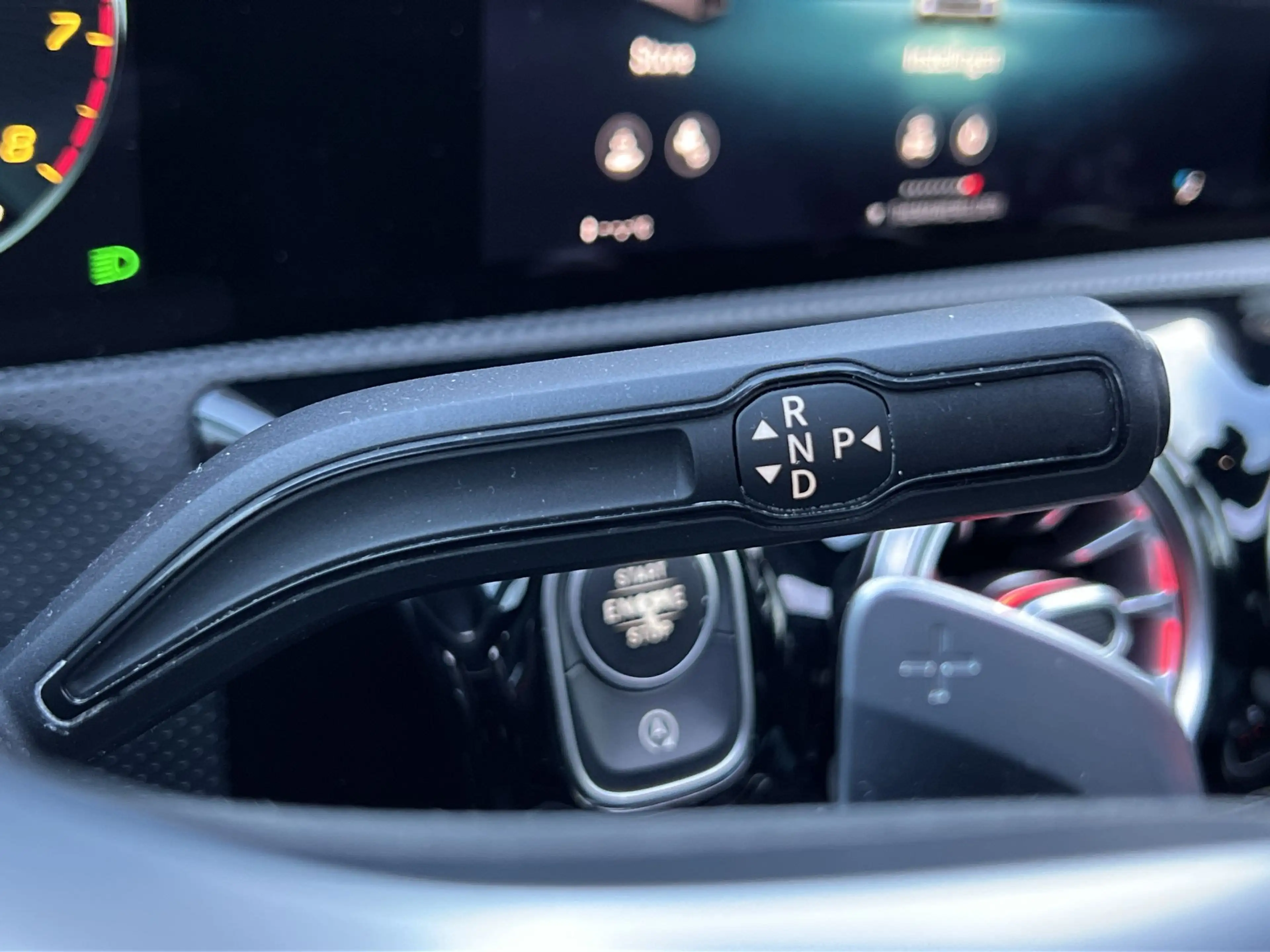 Mercedes-Benz A 250 Premium Plus |PANO|CARPLAY|CLIMA|AMG-LINE|CLIMA| 5 — photo 23