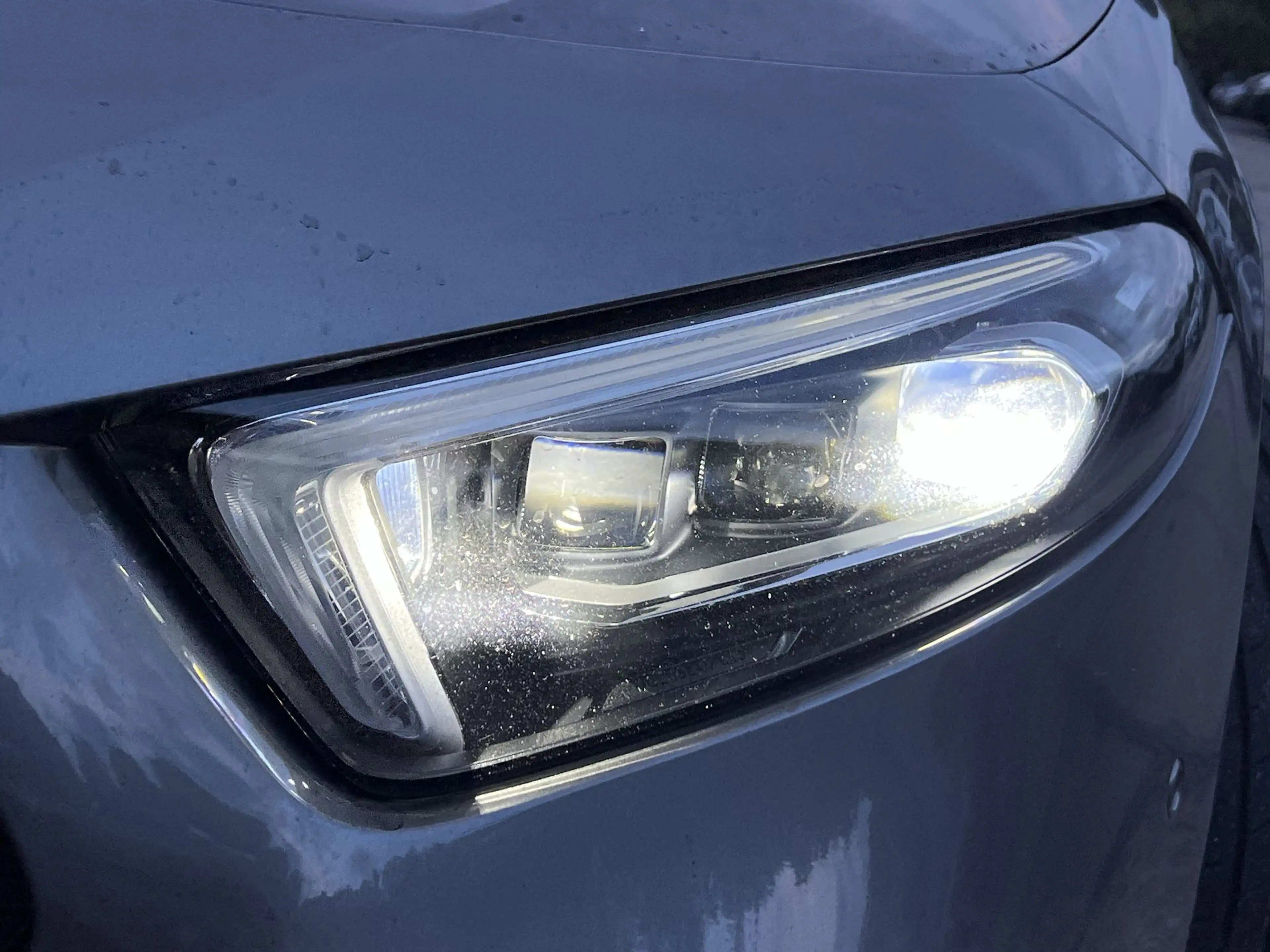 Mercedes-Benz A 250 Premium Plus |PANO|CARPLAY|CLIMA|AMG-LINE|CLIMA| 5 — photo 25