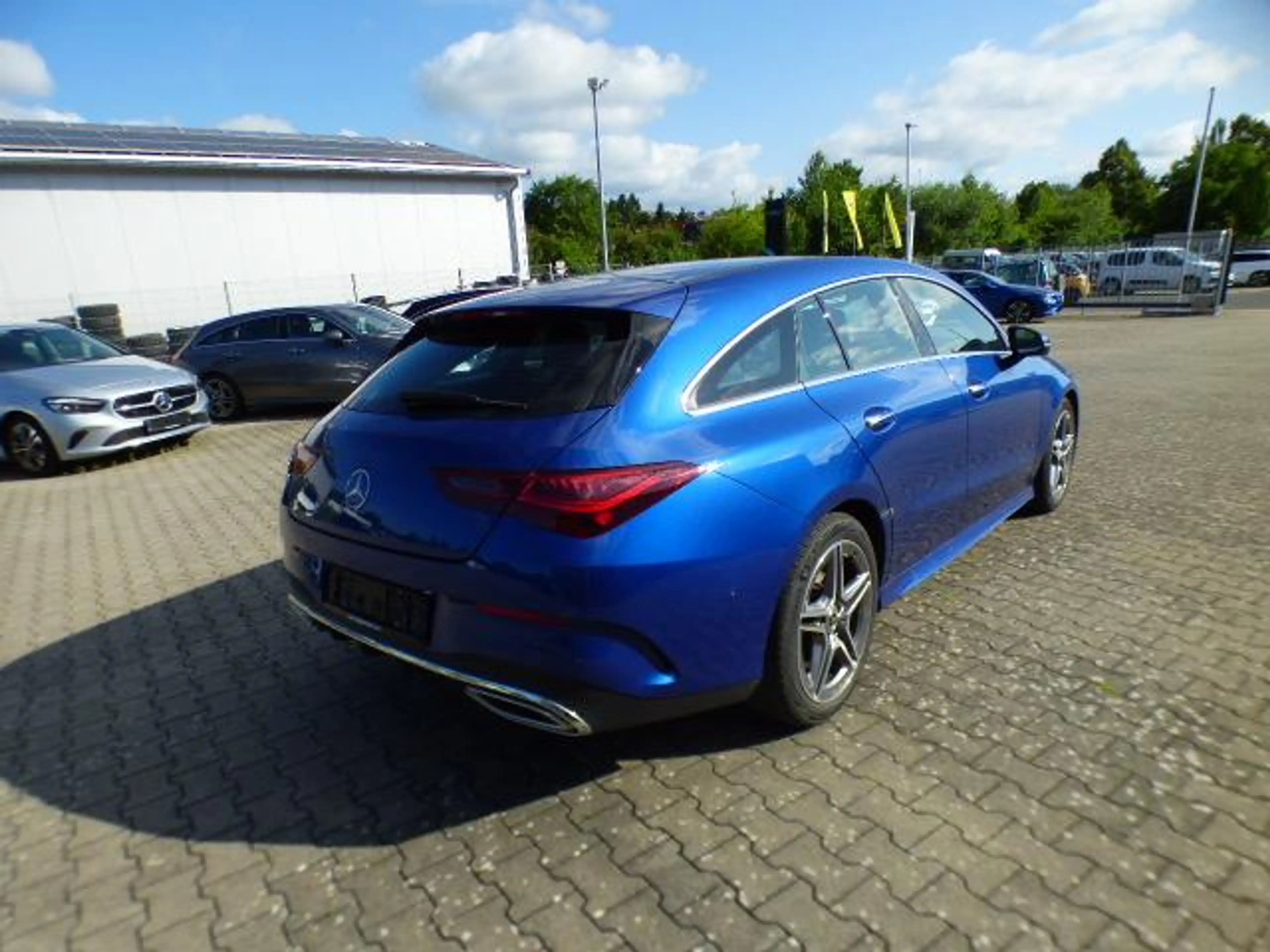 Mercedes-Benz CLA 200 Shooting Brake SB Edition AMG Fahrassistenz-Pak... — photo 8