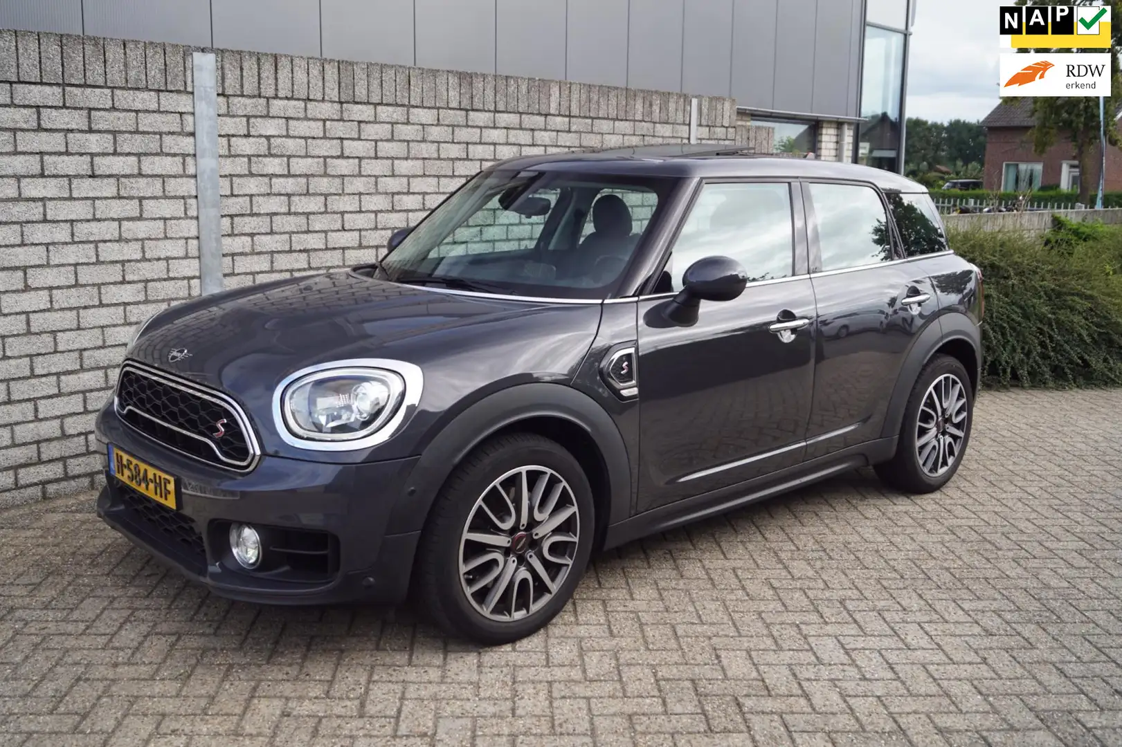 MINI Cooper S Countryman Mini 2.0 Chili 192PK Autom Panodak Leder Stoelverw Grey - 1