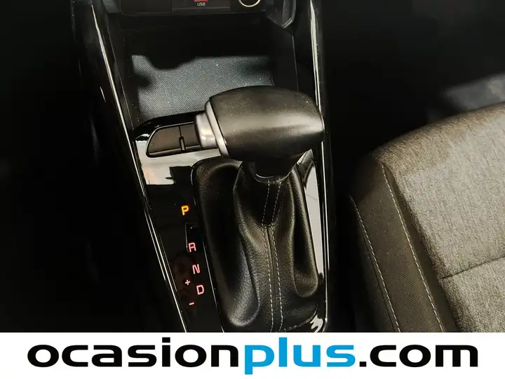 Kia Stonic 2024, foto 5