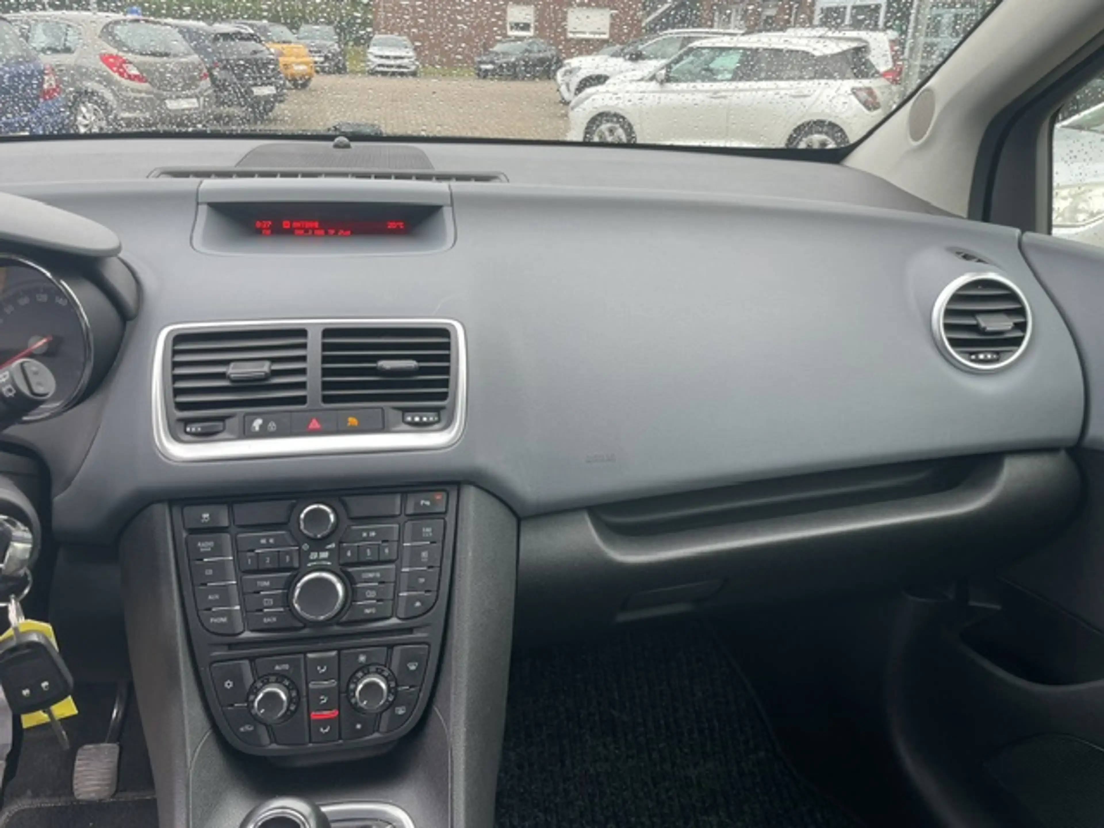 Opel Meriva Innovation — photo 8