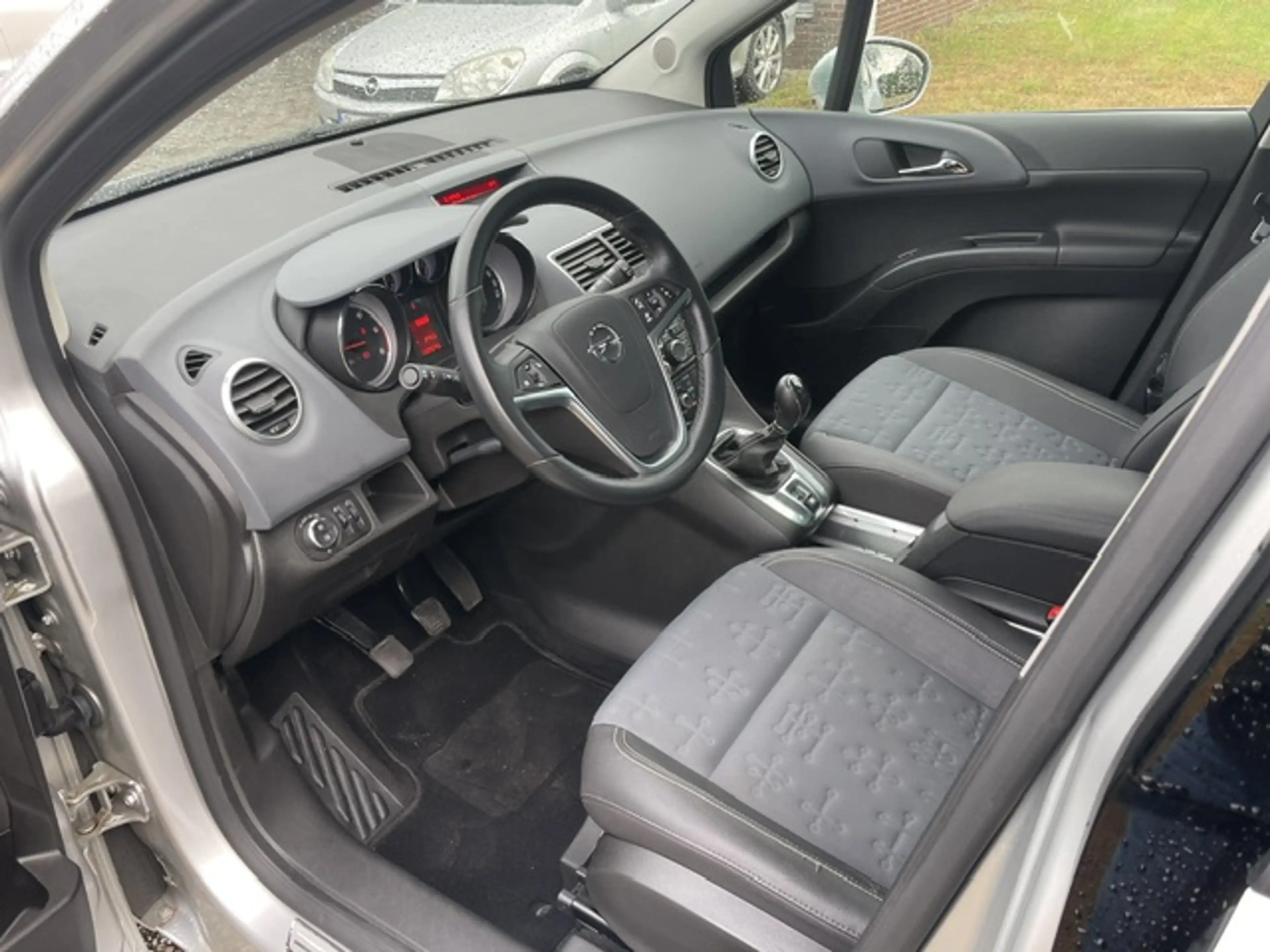 Opel Meriva Innovation — photo 5