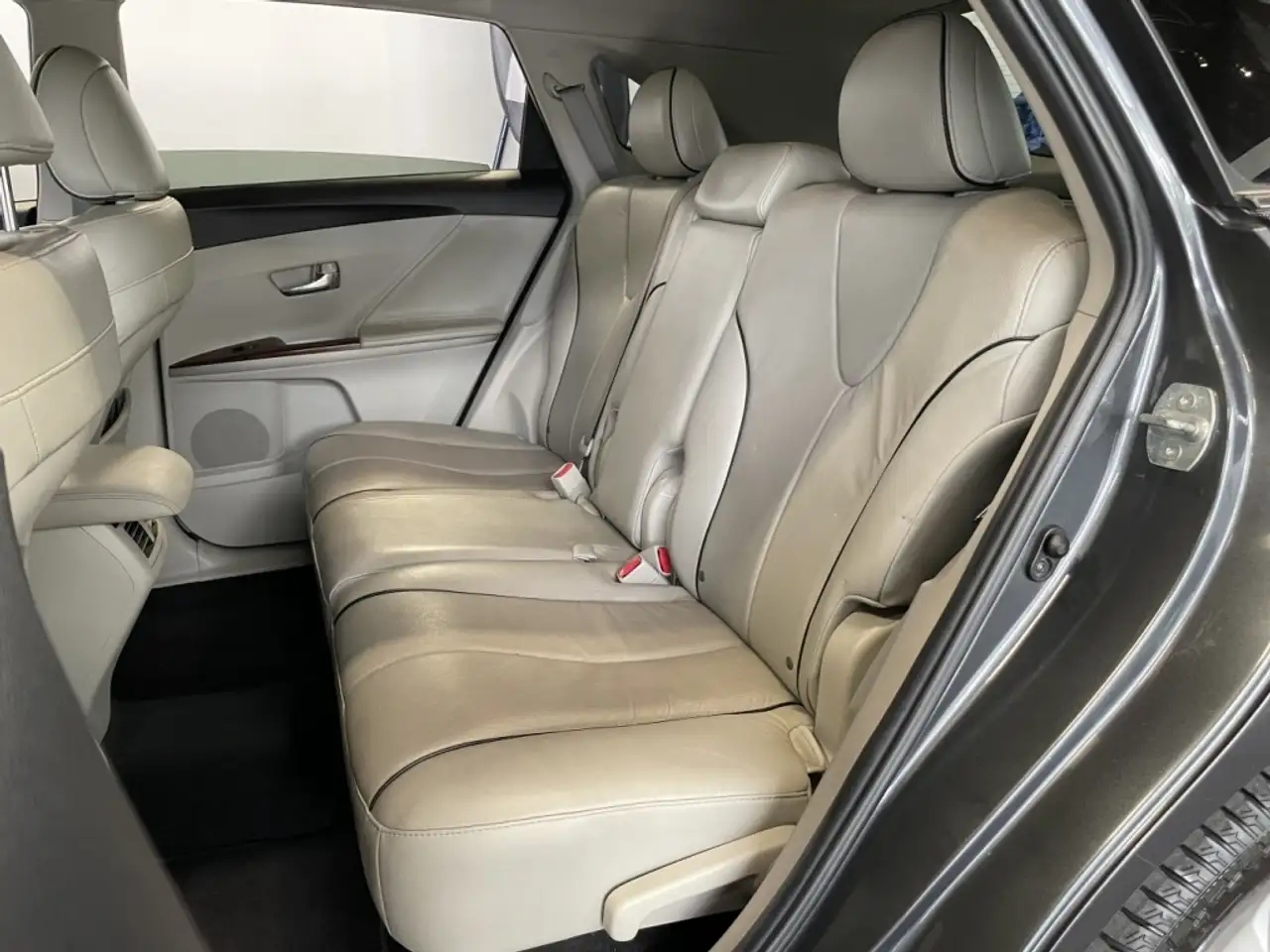 Toyota Venza снимка Toyota Venza