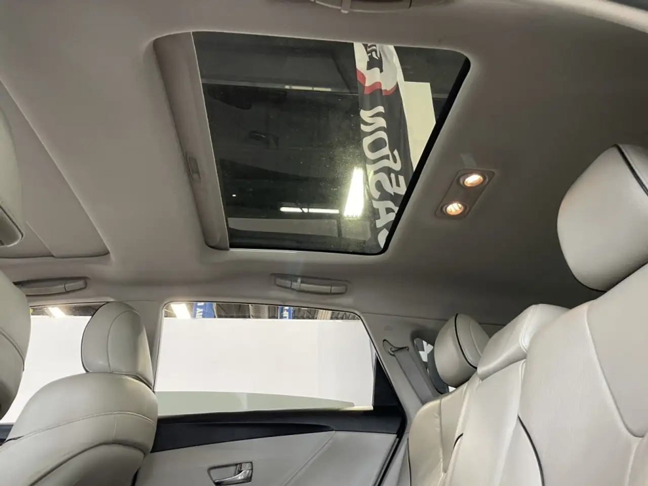 Toyota Venza снимка Toyota Venza