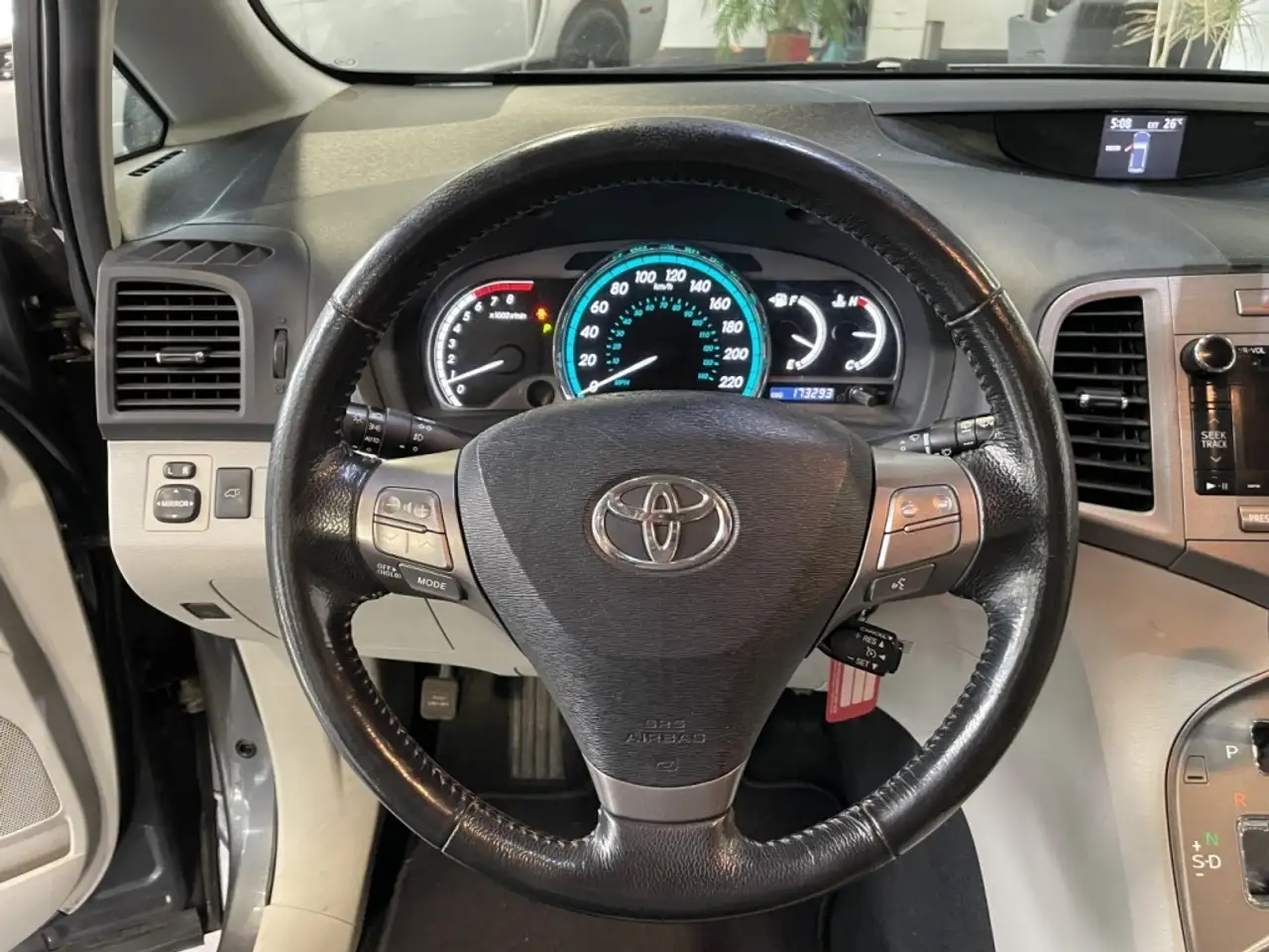 Toyota Venza снимка Toyota Venza