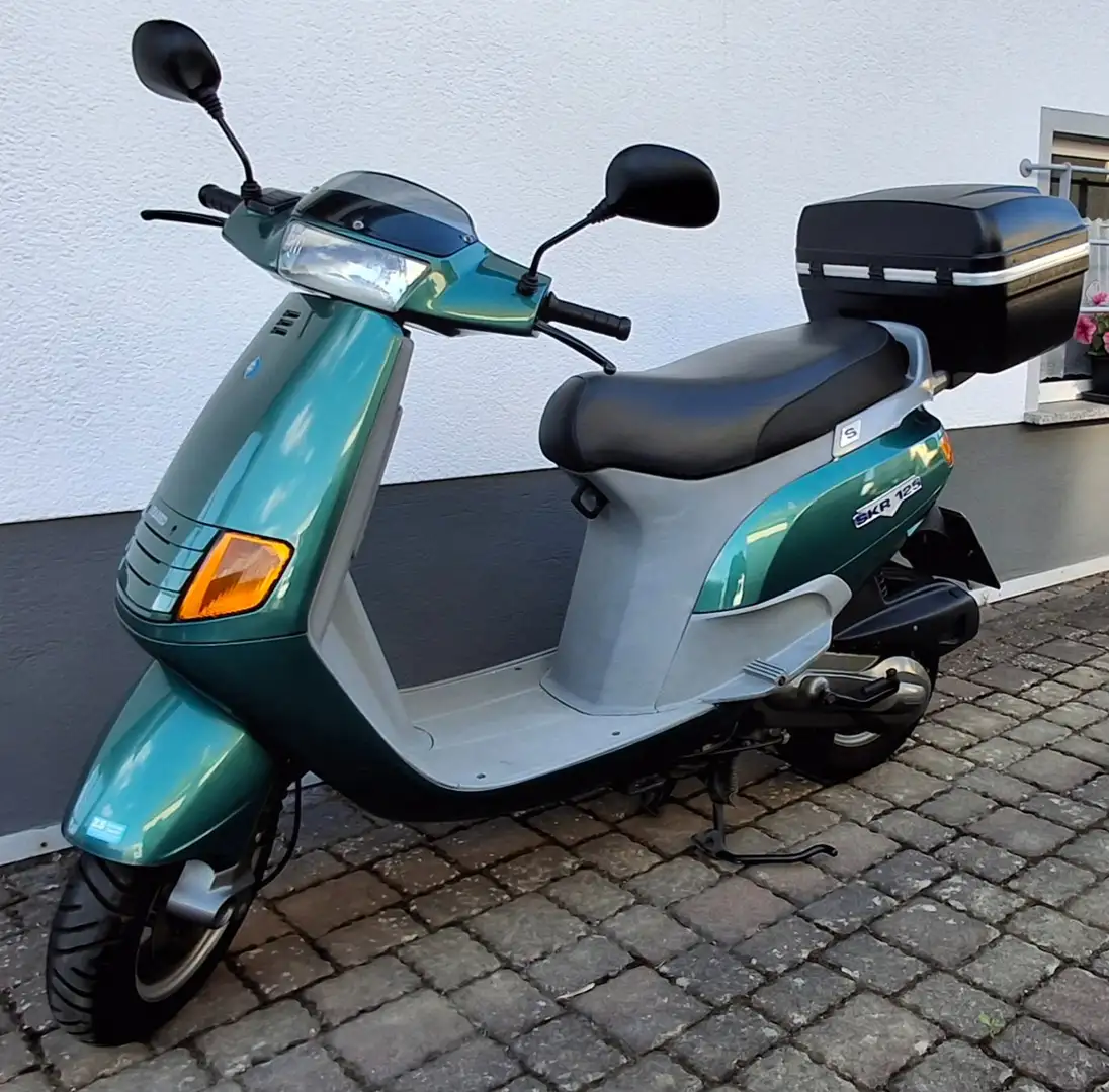 Piaggio SKR 125 Vert - 2