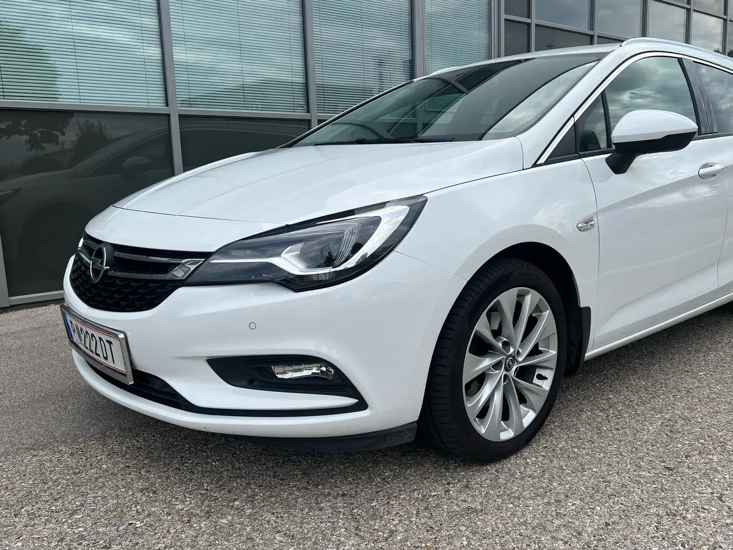 Opel Astra ST 1,6 CDTI Innovation S/S - 1