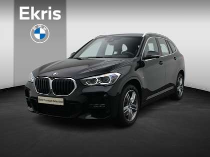 BMW X1 sDrive20i Executive | M Sportpakket | Parking Pack