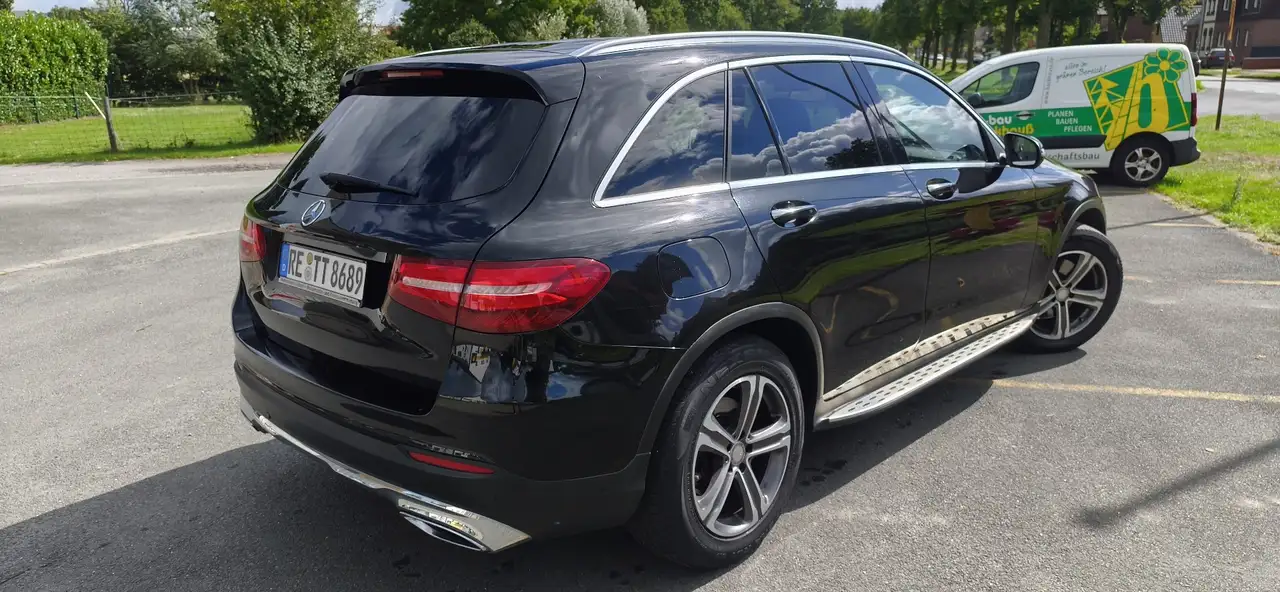 Mercedes-Benz GLC 220
