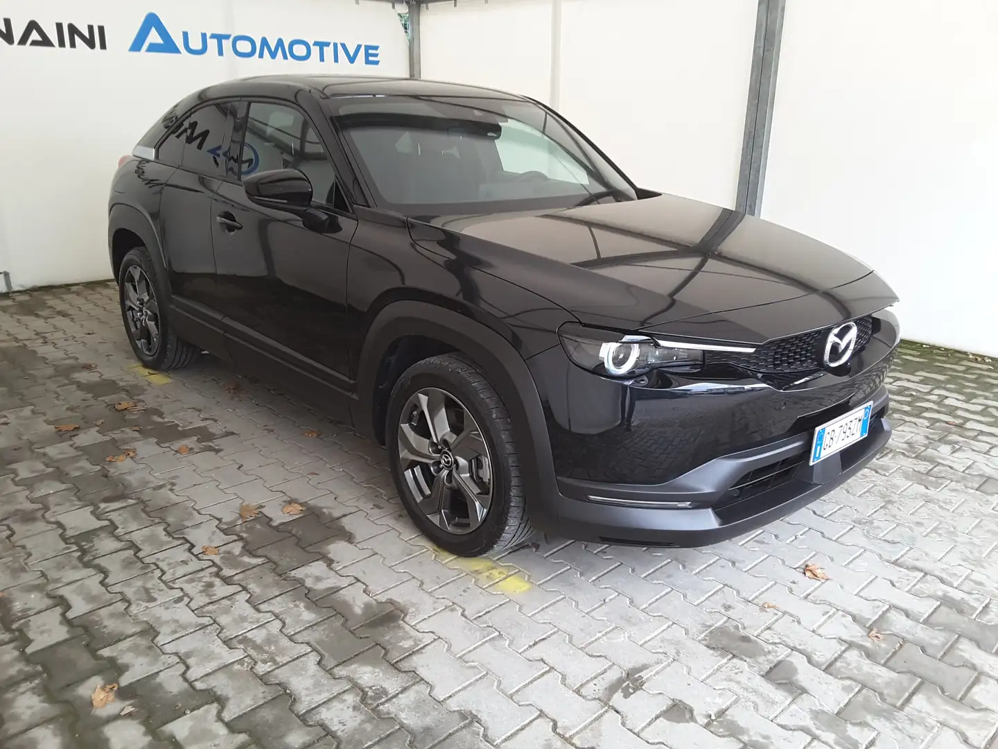 Mazda MX-30 35,5 kWh e-SKYACTIV 145cv LAUNCH EDITION Schwarz - 2