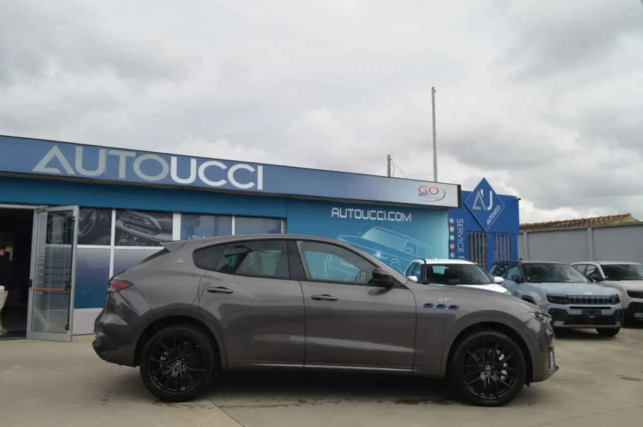 Maserati Levante 2022