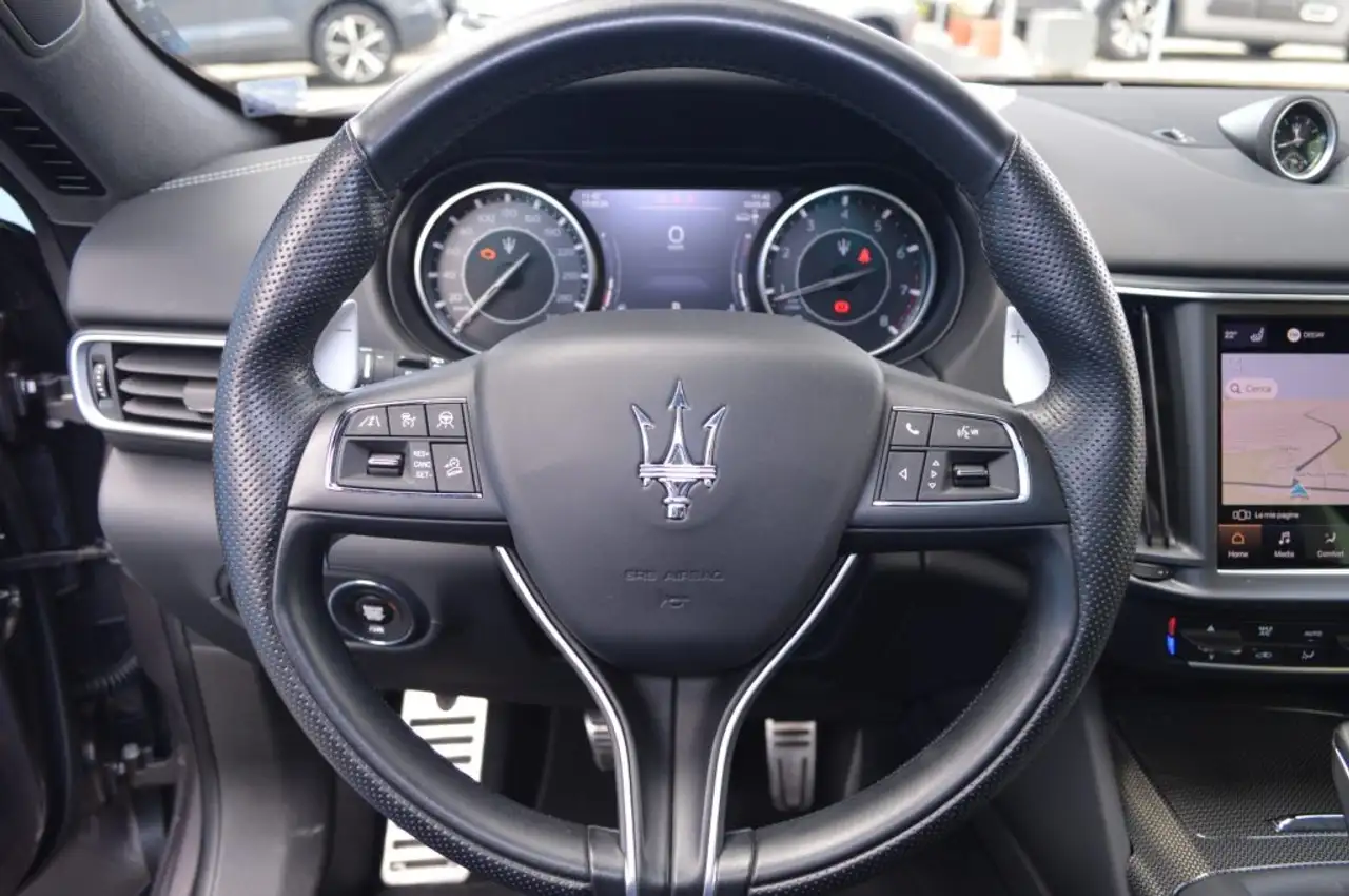 Maserati Levante 2022 — фото 10