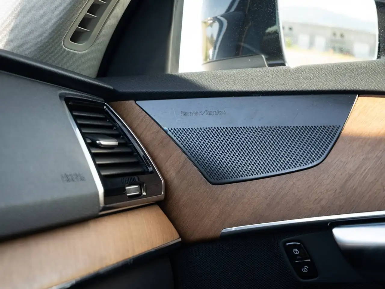 Volvo XC90 снимка Volvo XC90