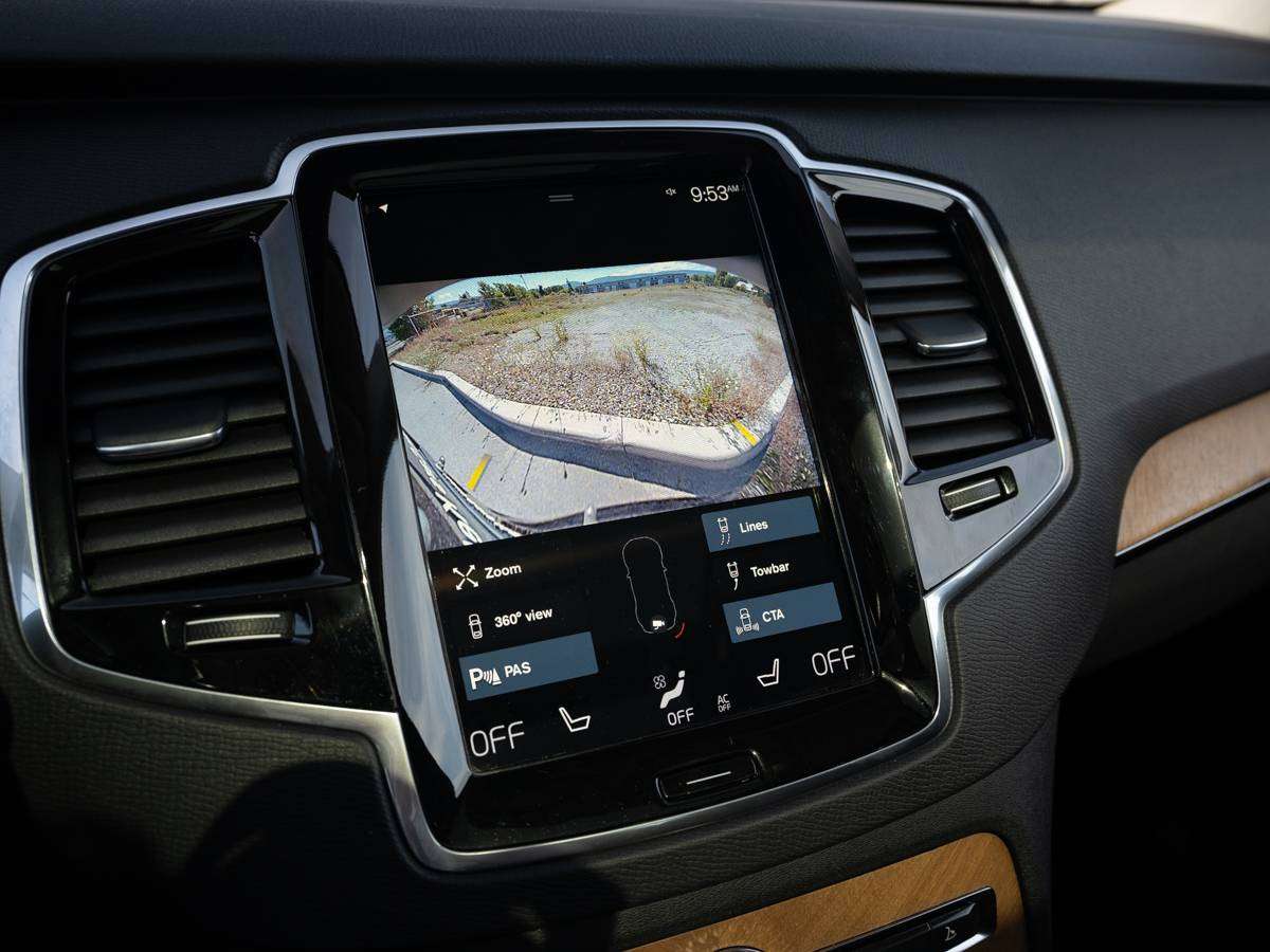 2022 Volvo XC90 MOMENTUM thumb 15