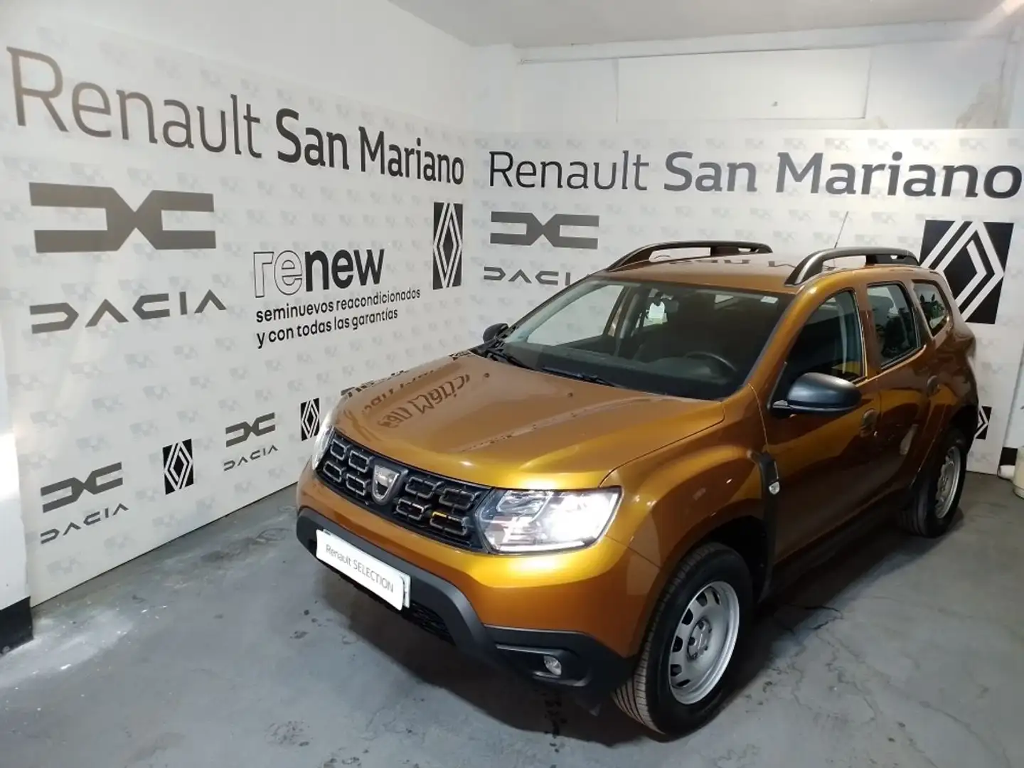 Dacia Duster Essential Naranja - 1
