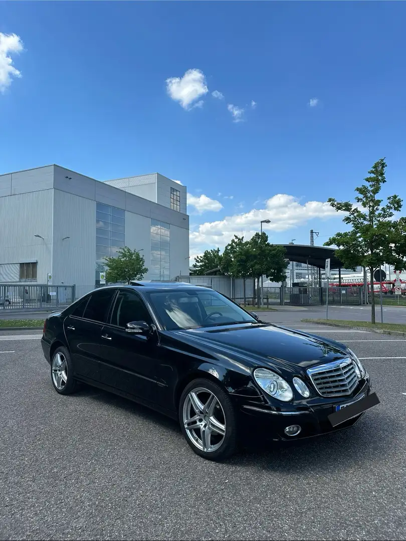 Mercedes-Benz E 300 BLUETEC 7G-TRONIC Elegance DPF Noir - 1
