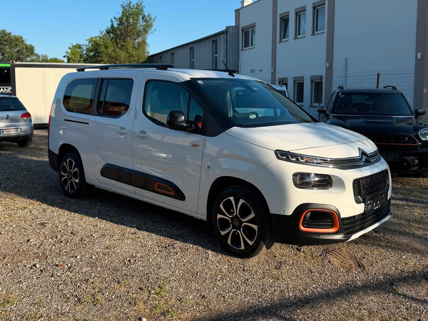 Citroen Berlingo Shine XL Weiß - 2