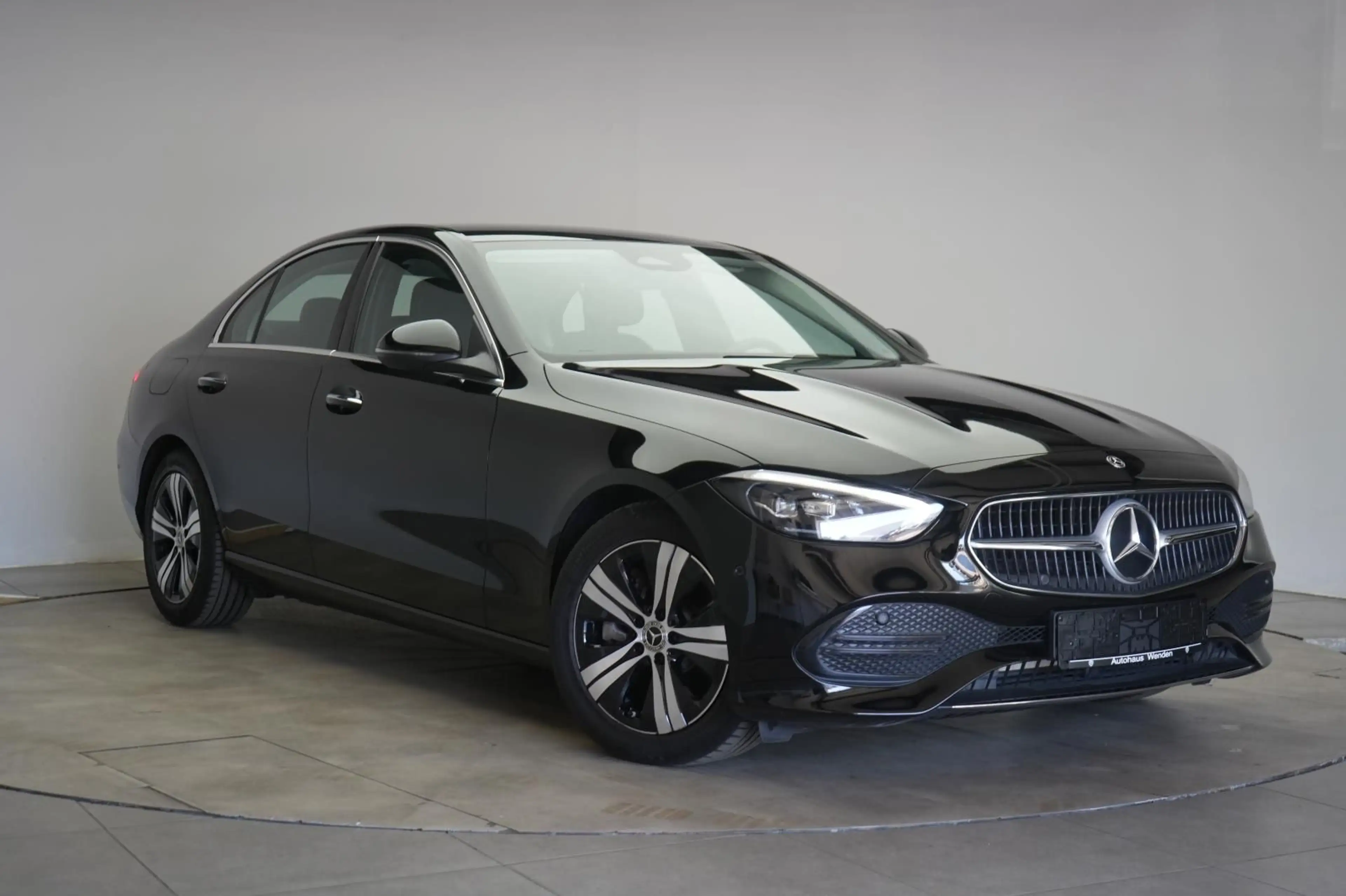 Mercedes-Benz C 300 d 9G-Tronic 4Matic Avantgarde
