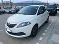 Lancia Ypsilon 1.0 FireFly 5 porte S&S Hybrid Platino Weiß - thumbnail 3