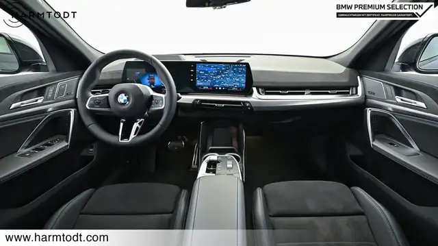 BMW X2 view 11