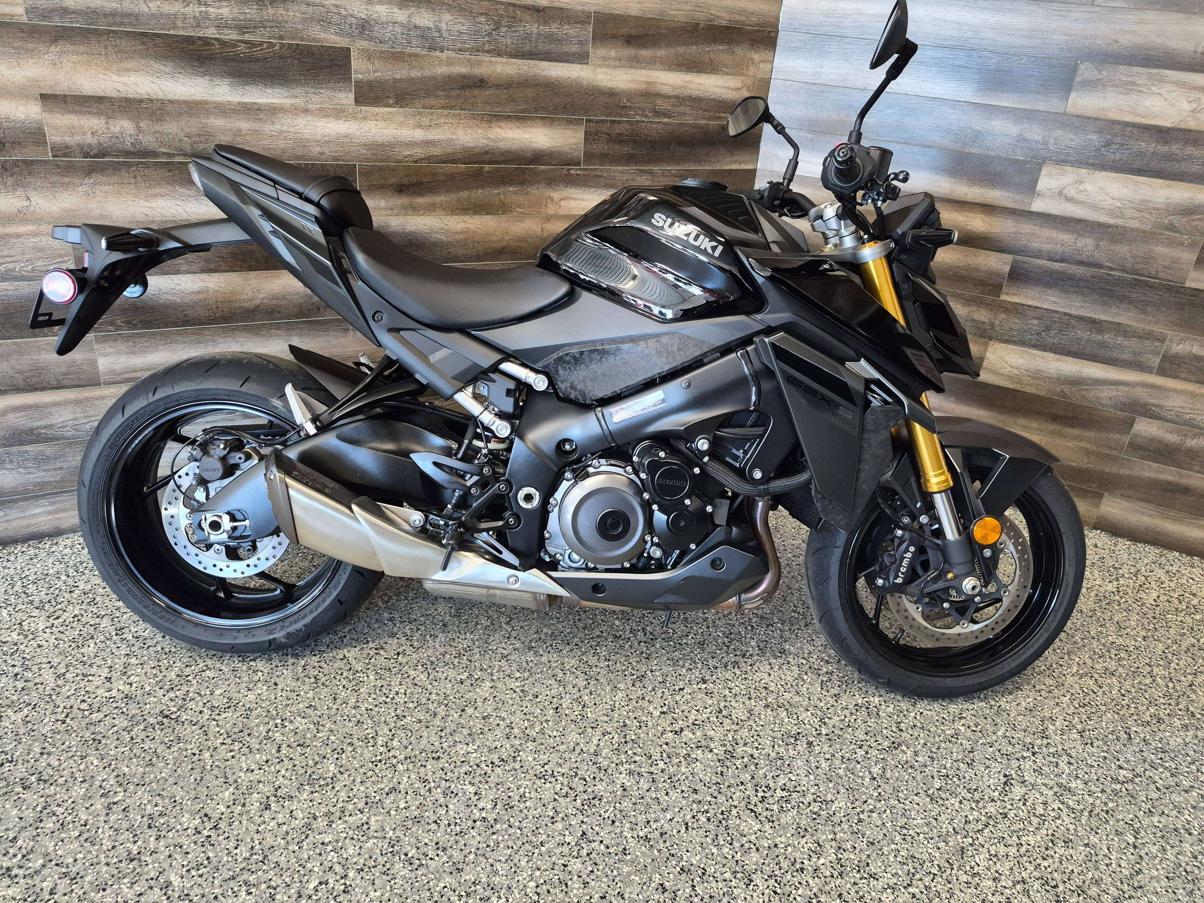 2025 Suzuki GSX-S 1000