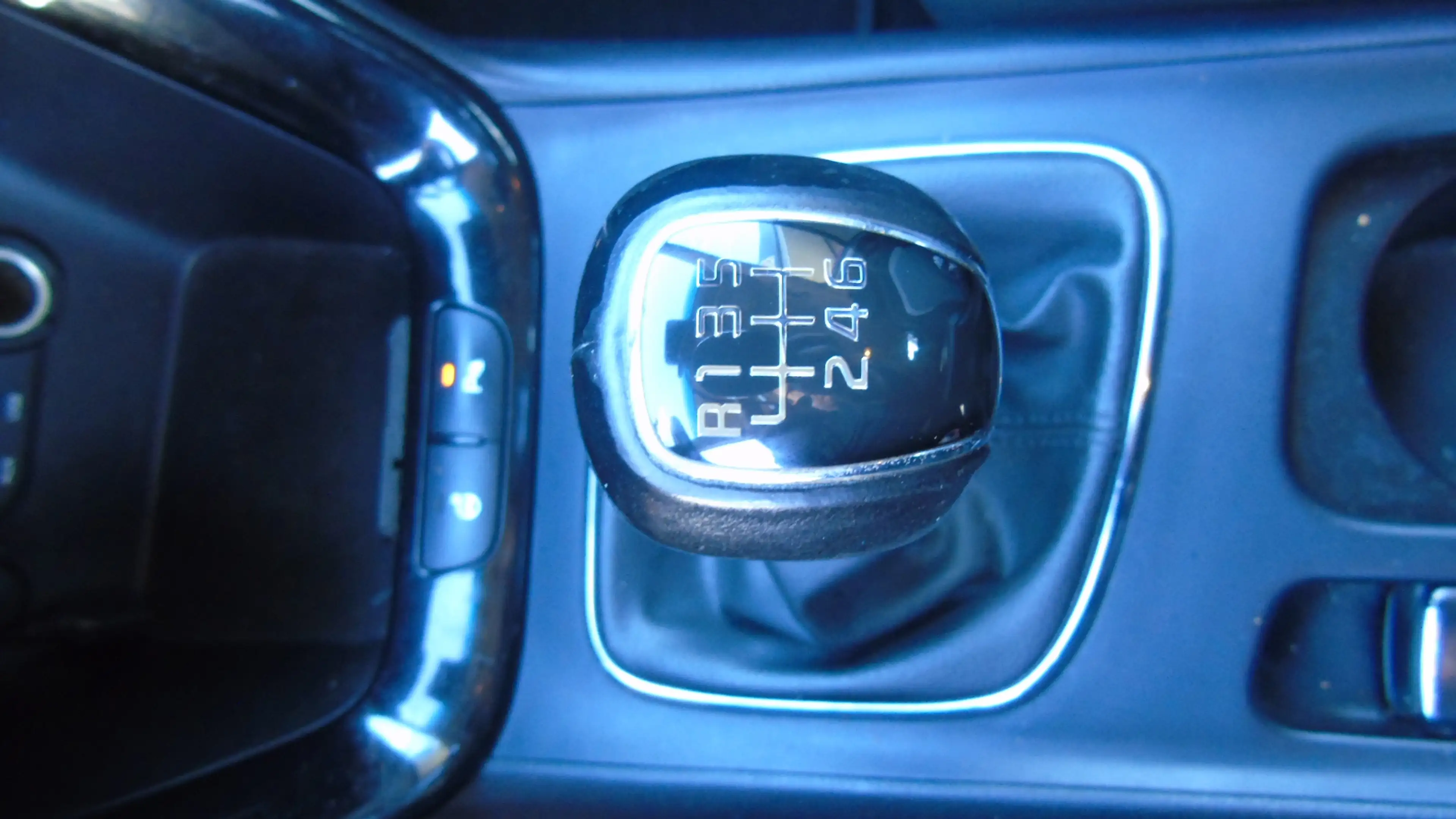 Kia Ceed / cee'd 1.6 GDI Super Pack Premium — photo 14
