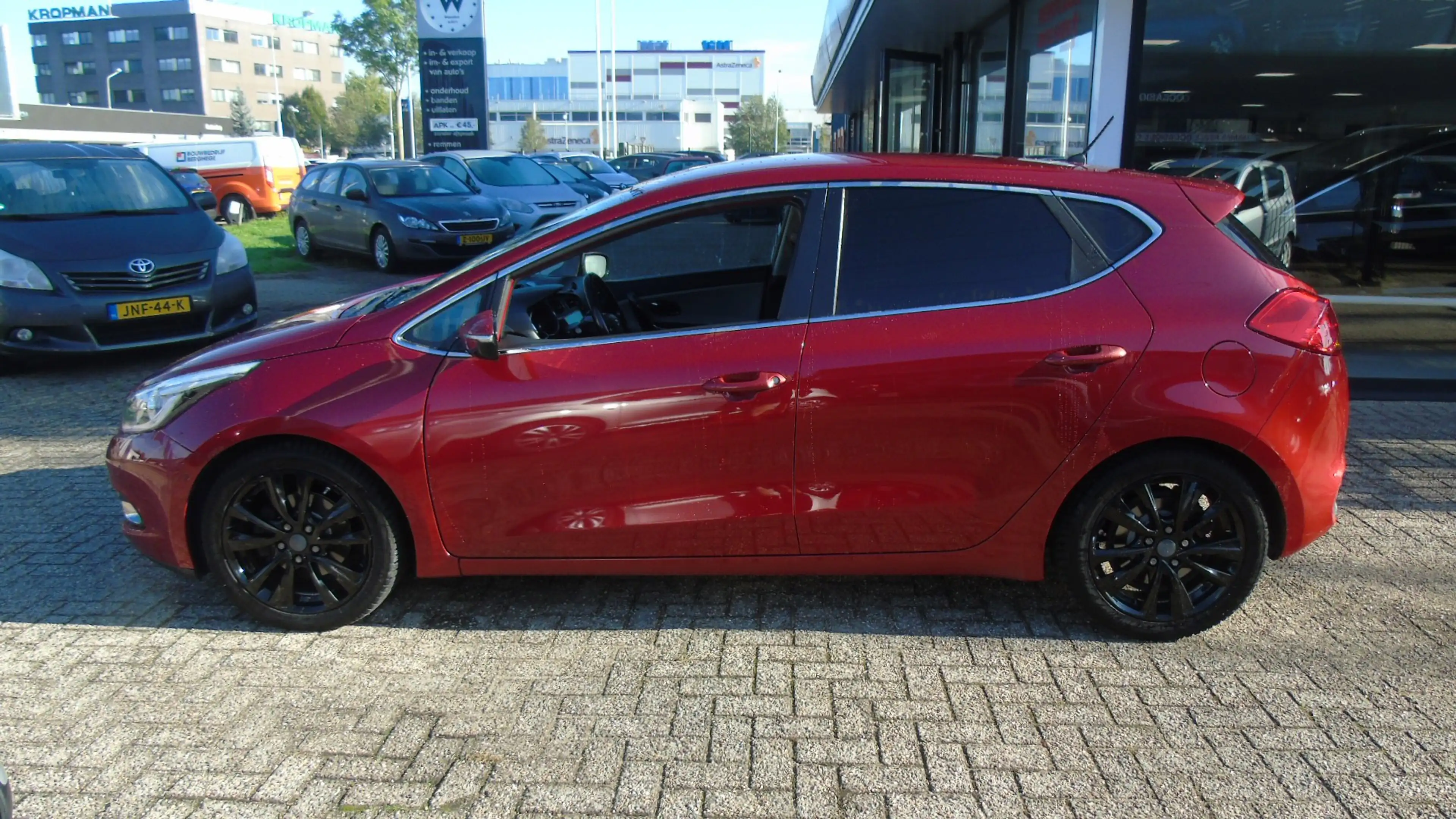 Kia Ceed / cee'd 1.6 GDI Super Pack Premium — photo 9