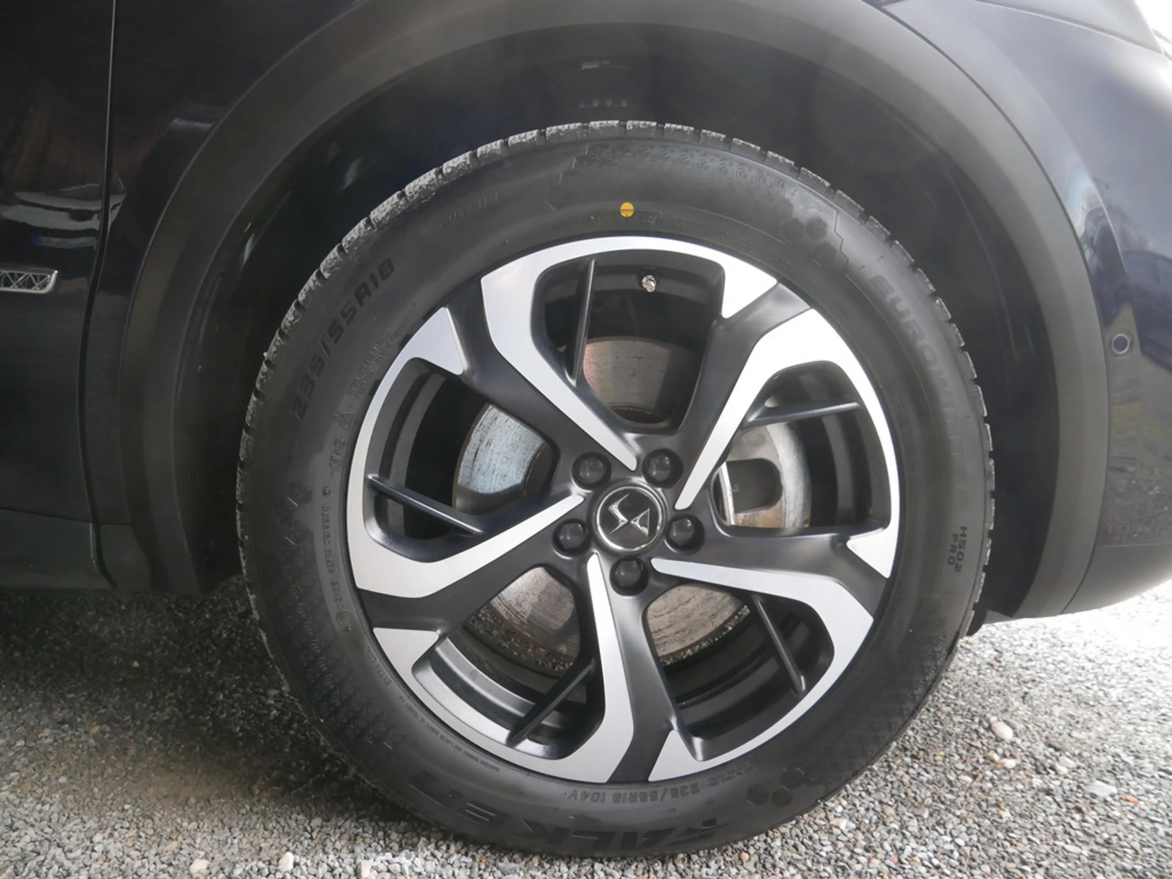DS Automobiles DS 7 Crossback E-Tense Louvre 4x4 LED PANO — photo 6