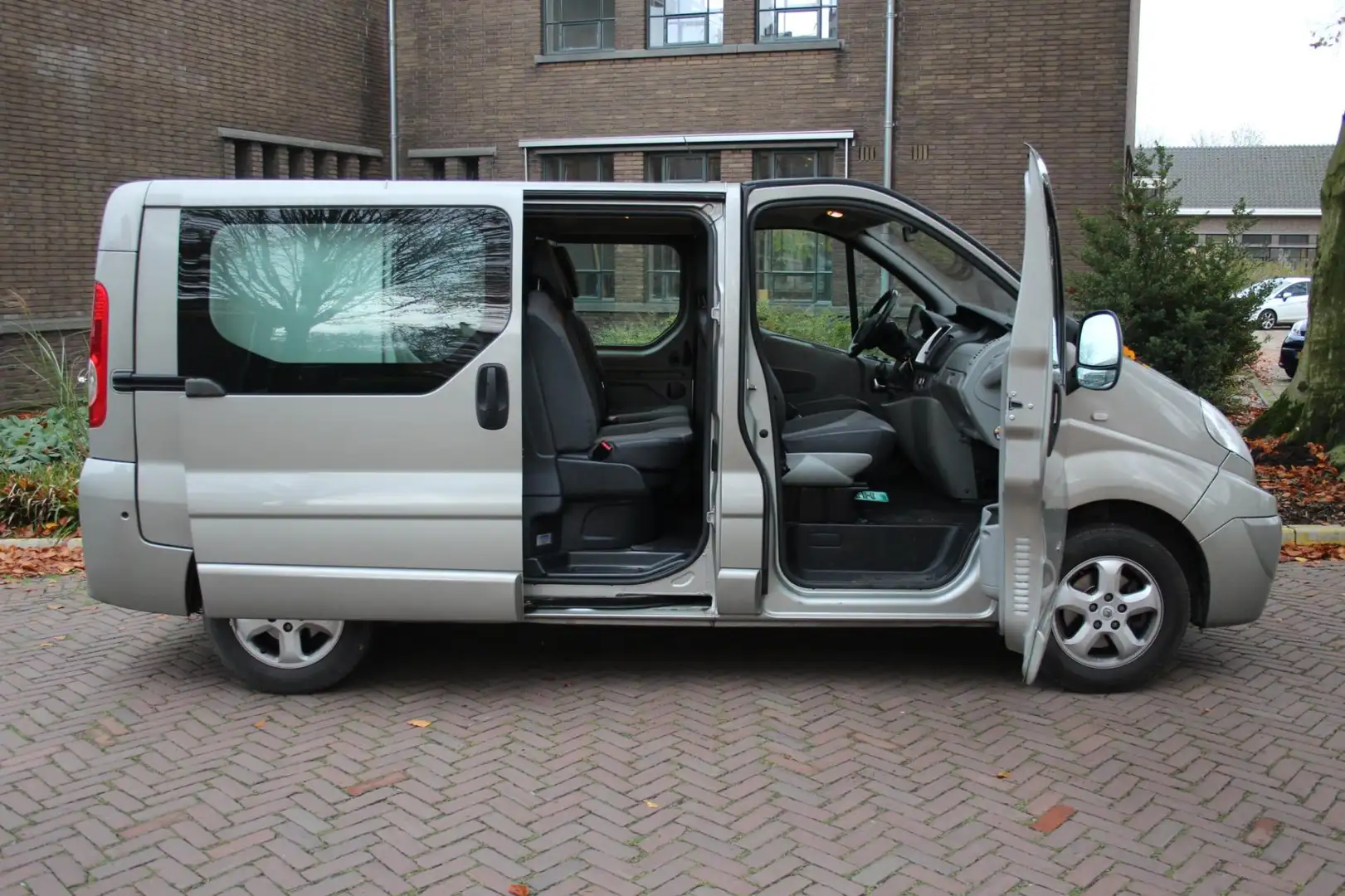 Renault Trafic 2.0 dCi T27 L1H1 DC Eco Black Edition * Dubbele-Ca - 2