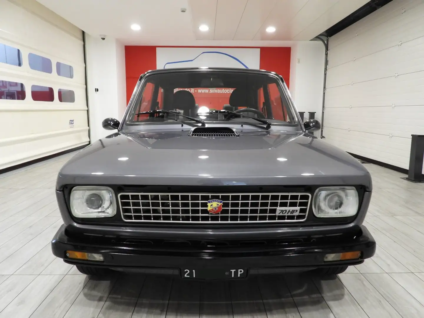 Fiat 127 ”ABARTH” – ”THE GENTLEMEN’S EDITIONS” Grigio - 2