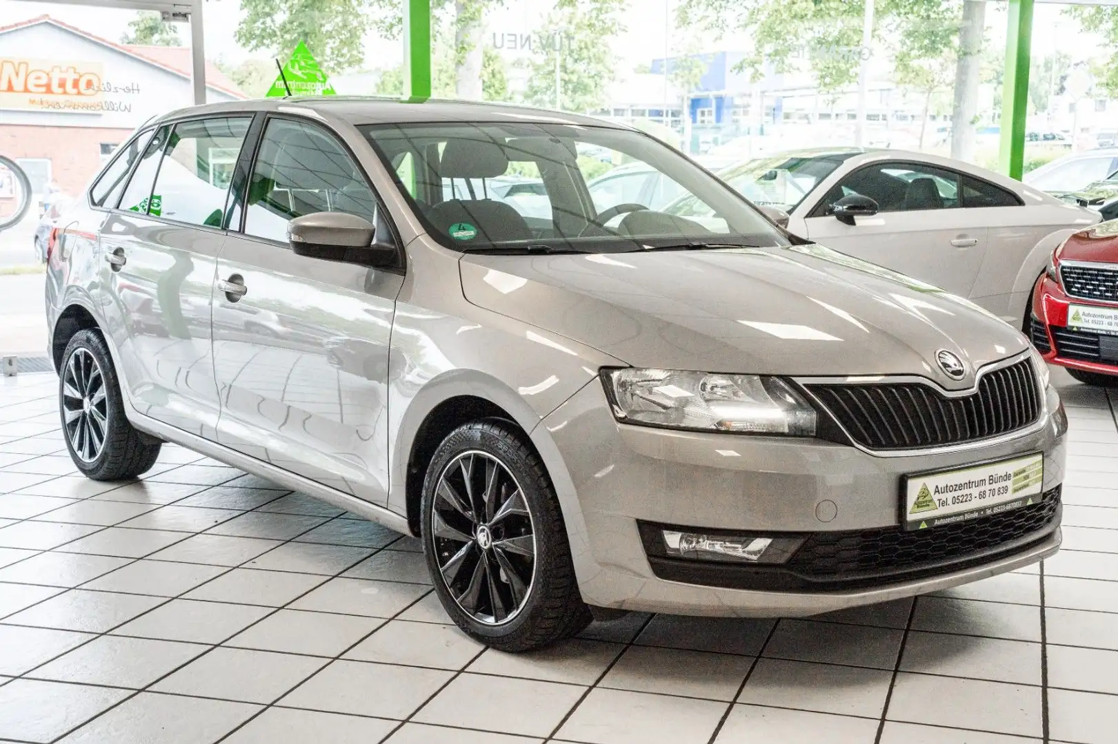 Skoda Rapid/Spaceback Spaceback Ambition 1.0 TSI Automatik Beige - 2