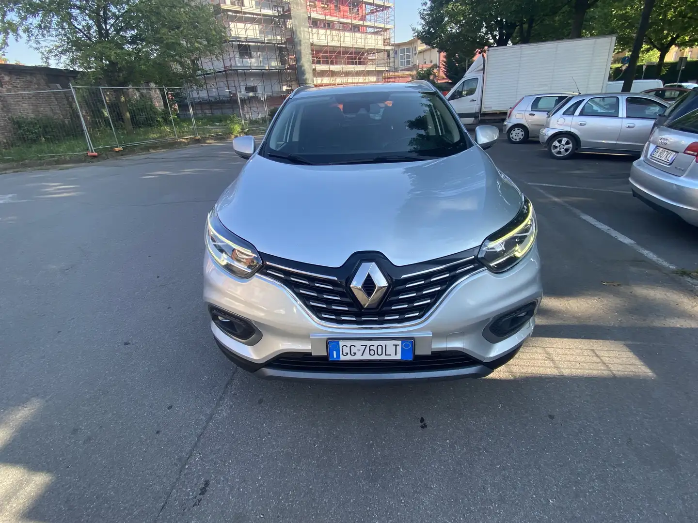 Renault Kadjar 1.5 blue dci Intens 115cv AUTOCARRO 5 POSTI Grigio - 2