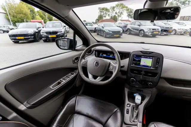 Renault Zoe view 22