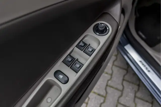 Renault Zoe view 23