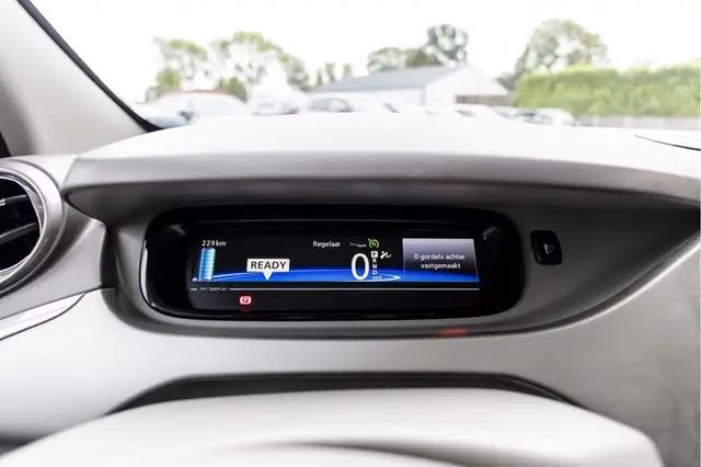 Renault Zoe view 8