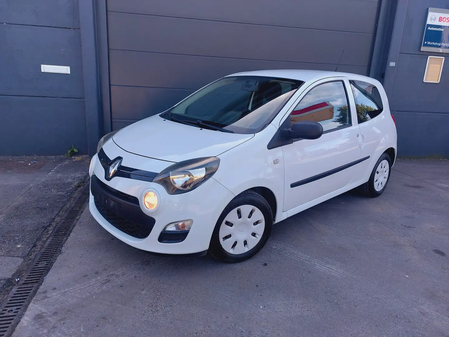 Renault Twingo Twingo 1.2i LEv Authentique Blanc - 2