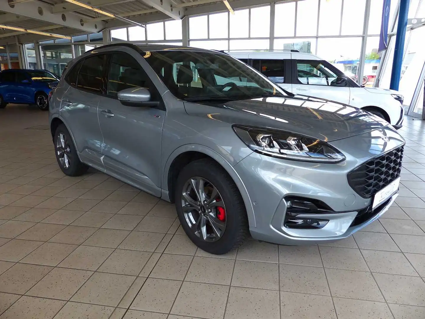 Ford Kuga 2.0 EcoBlue 4x4 Aut. ST-LINE X iACC,LEDGJR Silber - 2