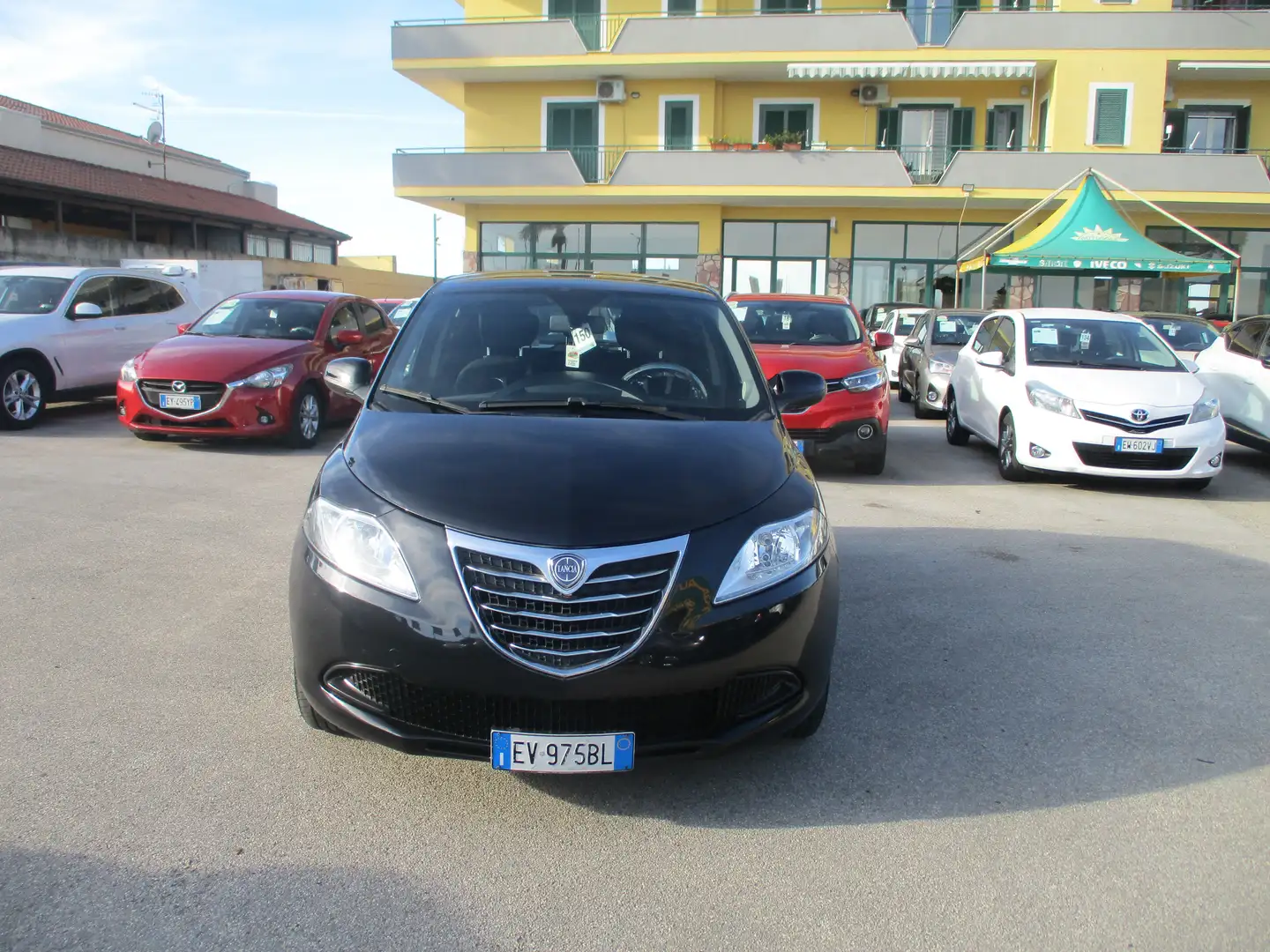 Lancia Ypsilon YPSILON 1.2 BENZINA EURO 6 GOLD **48000KM** Noir - 2