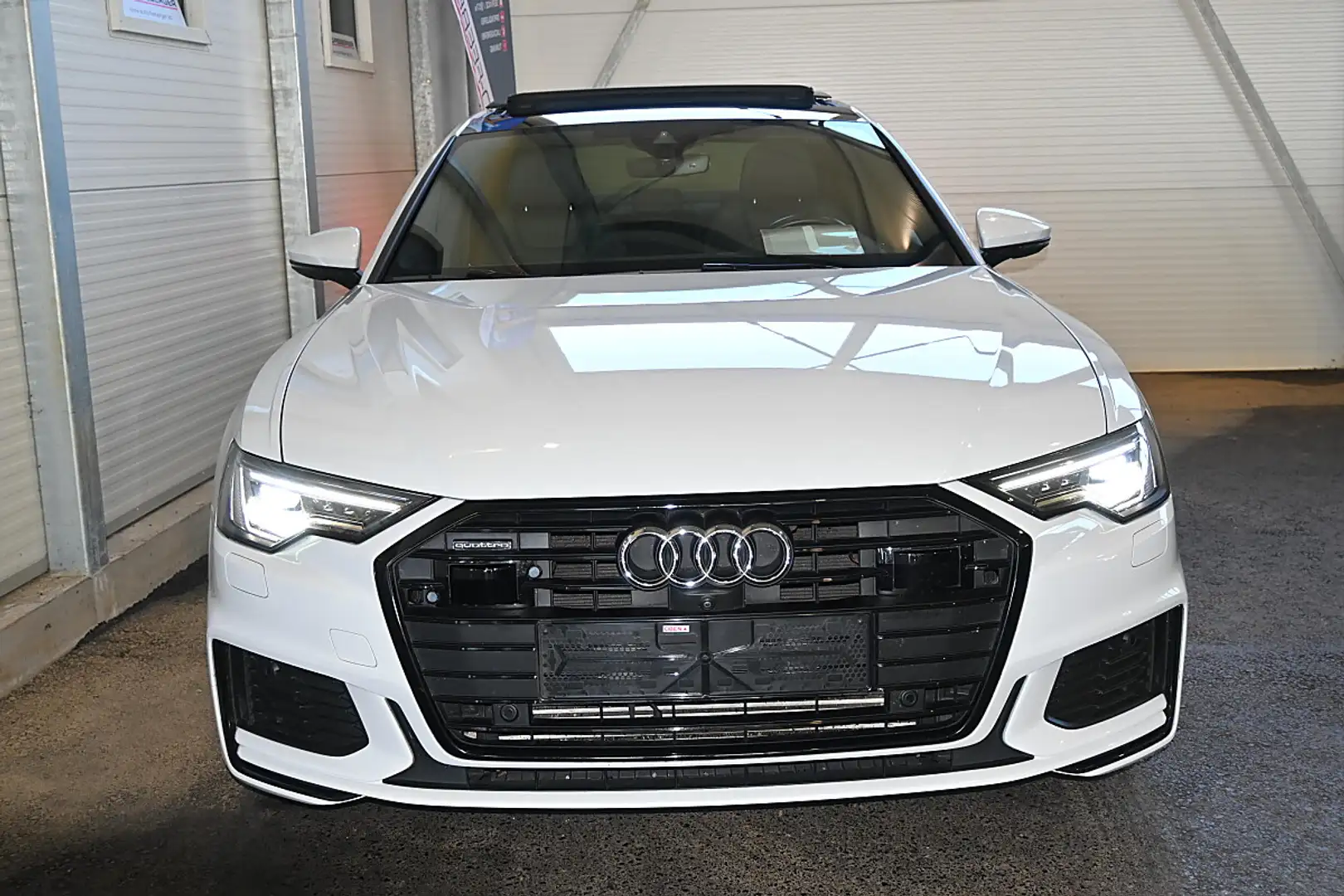 Audi A6 55 3.0 TFSI quattro sport; PANO, Matrix-LED,Spo... Weiß - 2