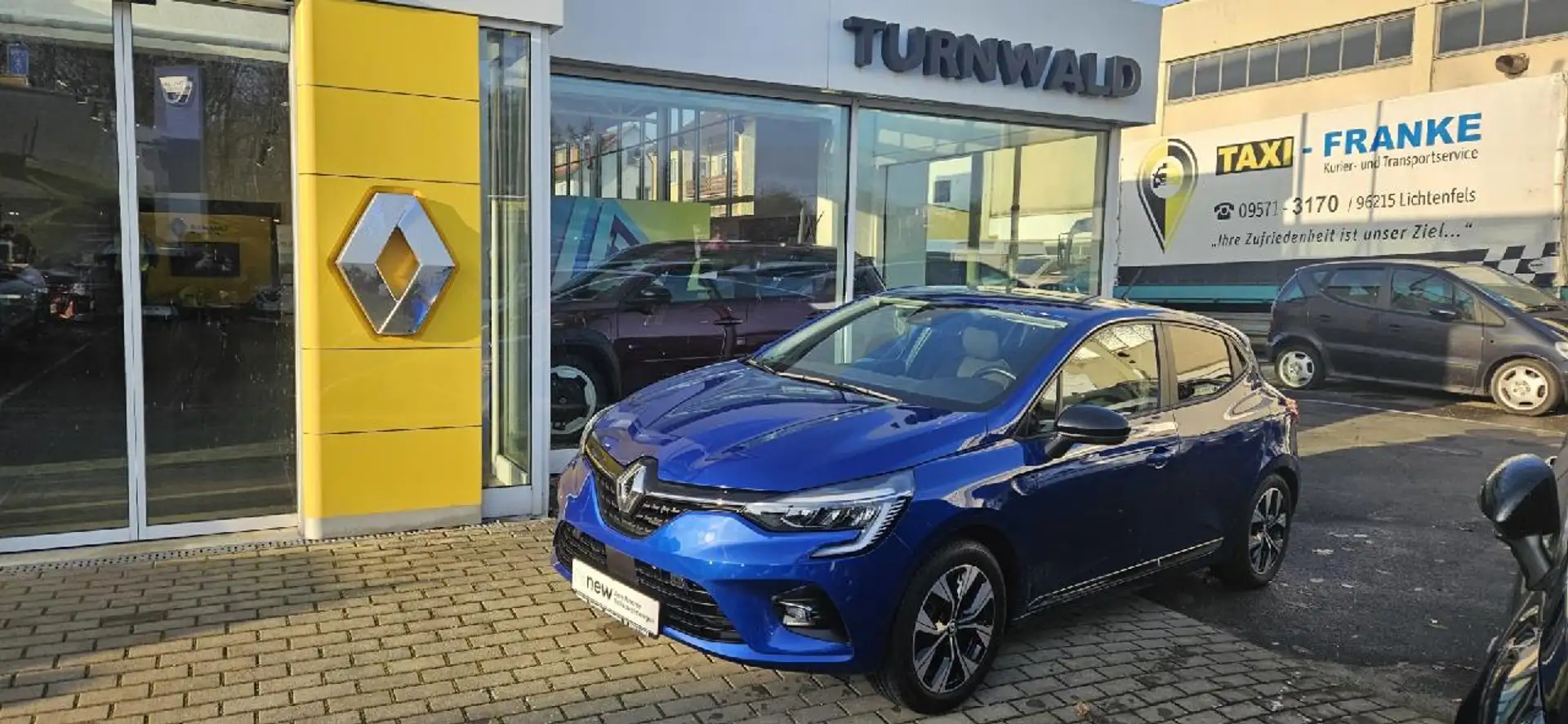 Renault Clio Evolution - 1