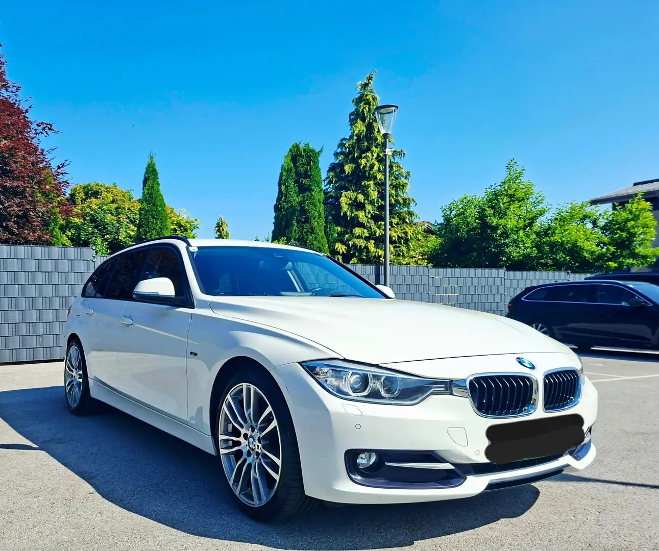 BMW 318 318d xDrive Österreich-Paket Touring - 1