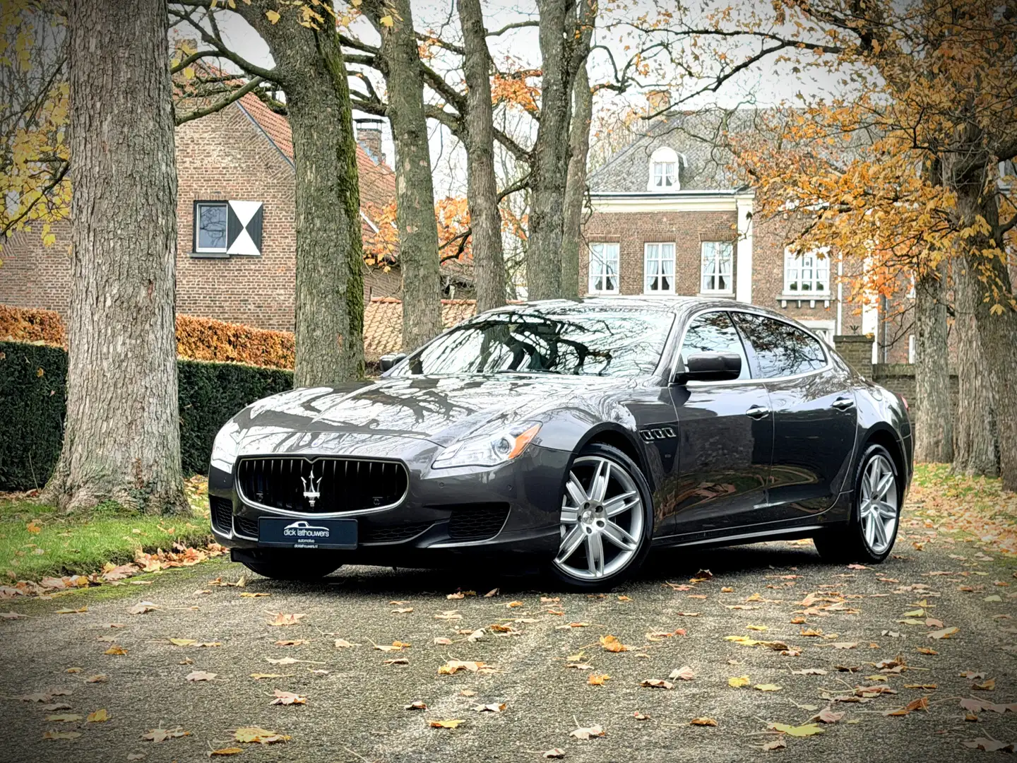 Maserati Quattroporte 3.0 S Q4 / CLIMA 4-ZONE / EXT. LEATHER / REAR SEAT Gris - 1