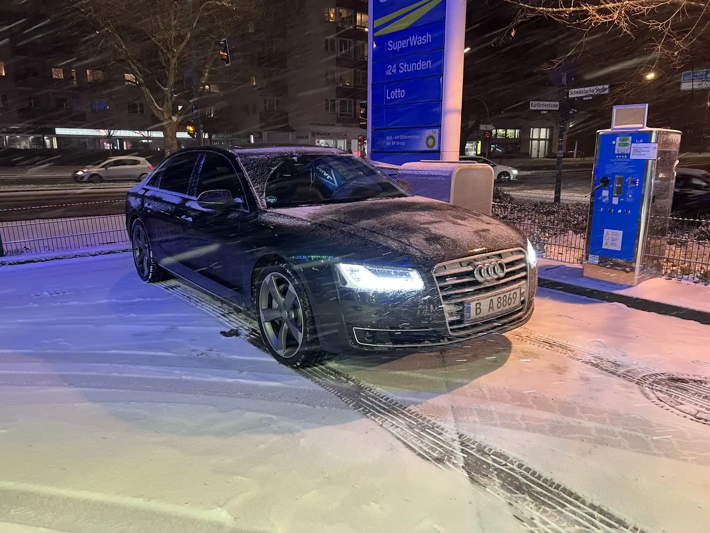 Audi A8 4.0 TFSI L quattro Negro - 2