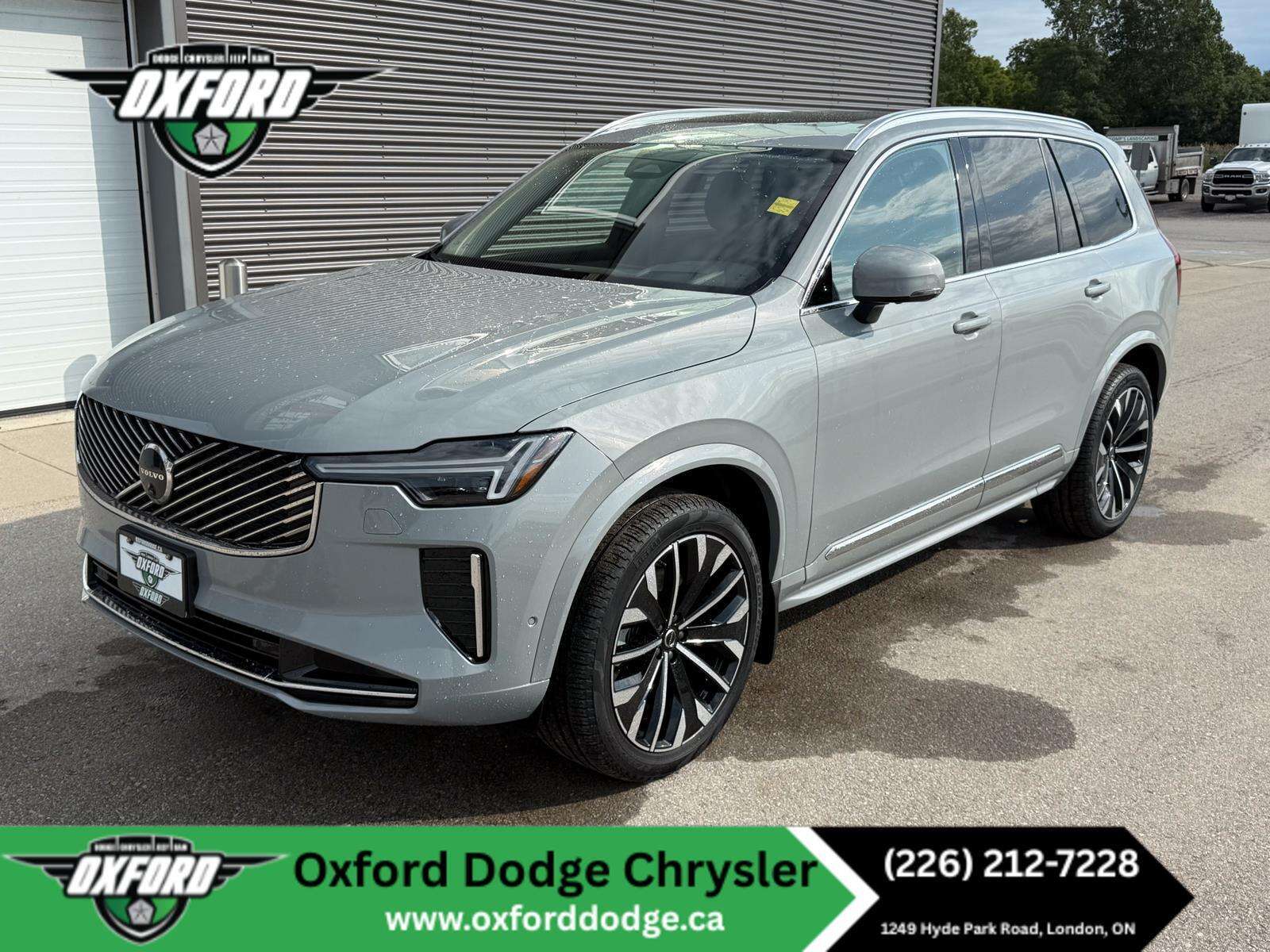 2026 Volvo XC90 B6 Ultra Bright Theme