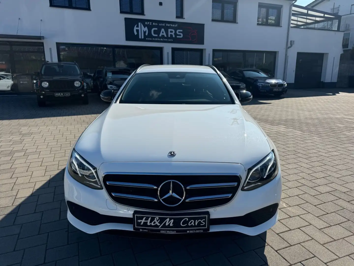 Mercedes-Benz E 200 T 4M/LED/Kamera/Distronic/AHK/9G-Tronic Blanc - 2