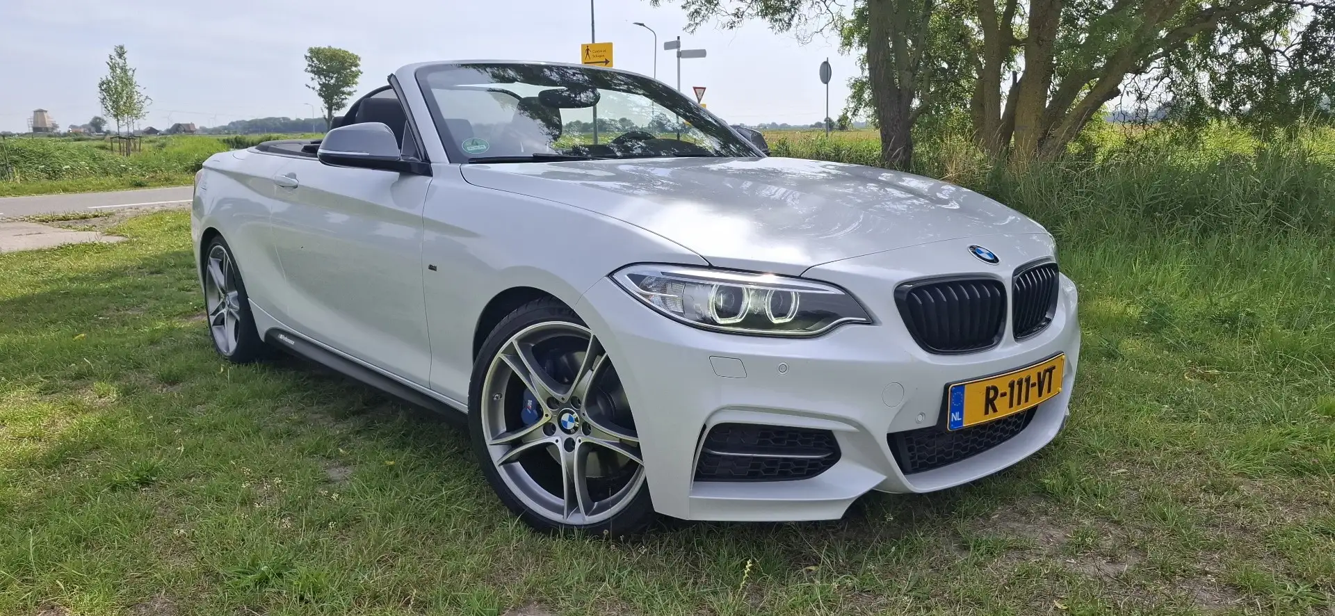 BMW 235 High Executive Wit - 1