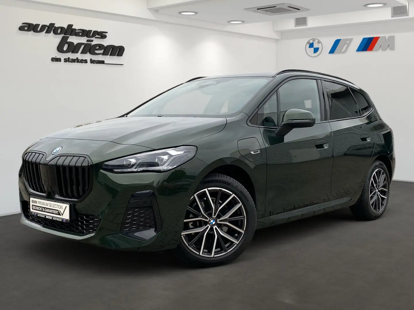 BMW 225 e xDrive Active Tourer M Sportpaket Vert - 1