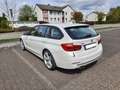 BMW 330 330d Touring xDrive Aut. Sport Line, AhK Weiß - thumbnail 2