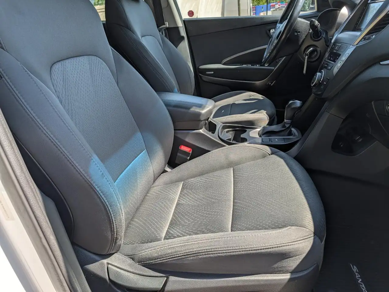 Hyundai SANTA FE снимка Hyundai SANTA FE